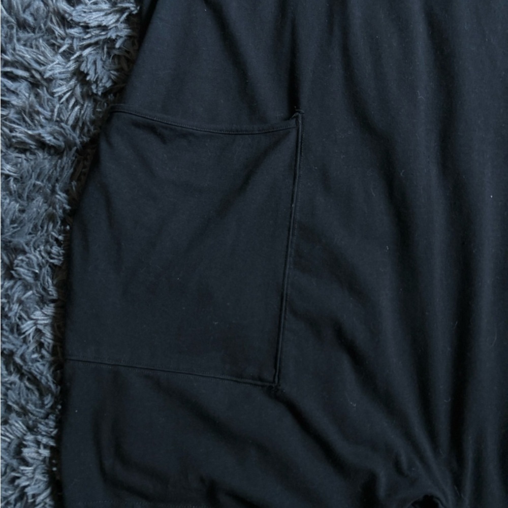 Black Sleeveless Romper - Picture 3 of 7